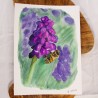 Biene auf Traubenhyazinthe