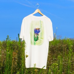 Biene in Kornblume - T-Shirt