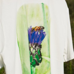 Biene in Kornblume - T-Shirt